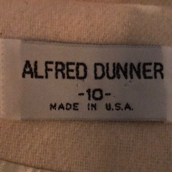 Cream Colored/Off White Blazer - Picture 3 of 3